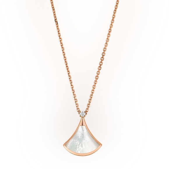 BVLGARI Jewelry - Divas’ Dream Necklace Bulgari Rose Gold and White Pendant Necklace